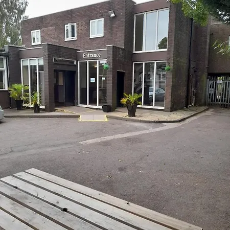 Hotel The Avenue Club And 3*